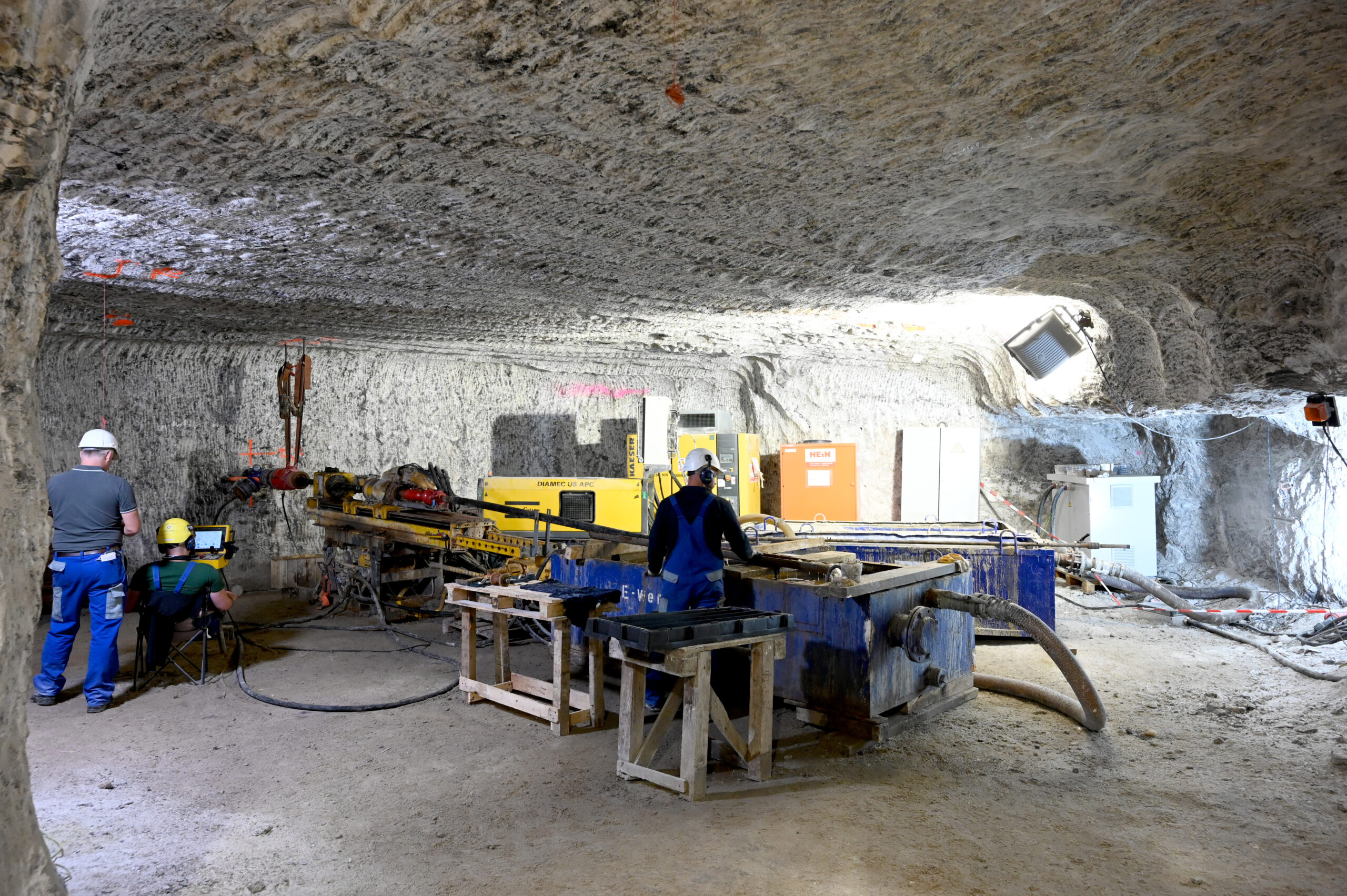 <br />
<b>Warning</b>:  Trying to access array offset on false in <b>/var/www/456002.imhof-digital.de/wp-content/themes/anger/templates/modules/module-7.php</b> on line <b>9</b><br />
